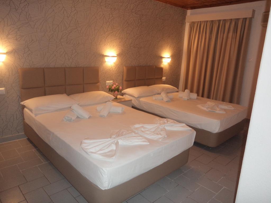 Villa Nikolas Paralia Katerinis Ruang foto