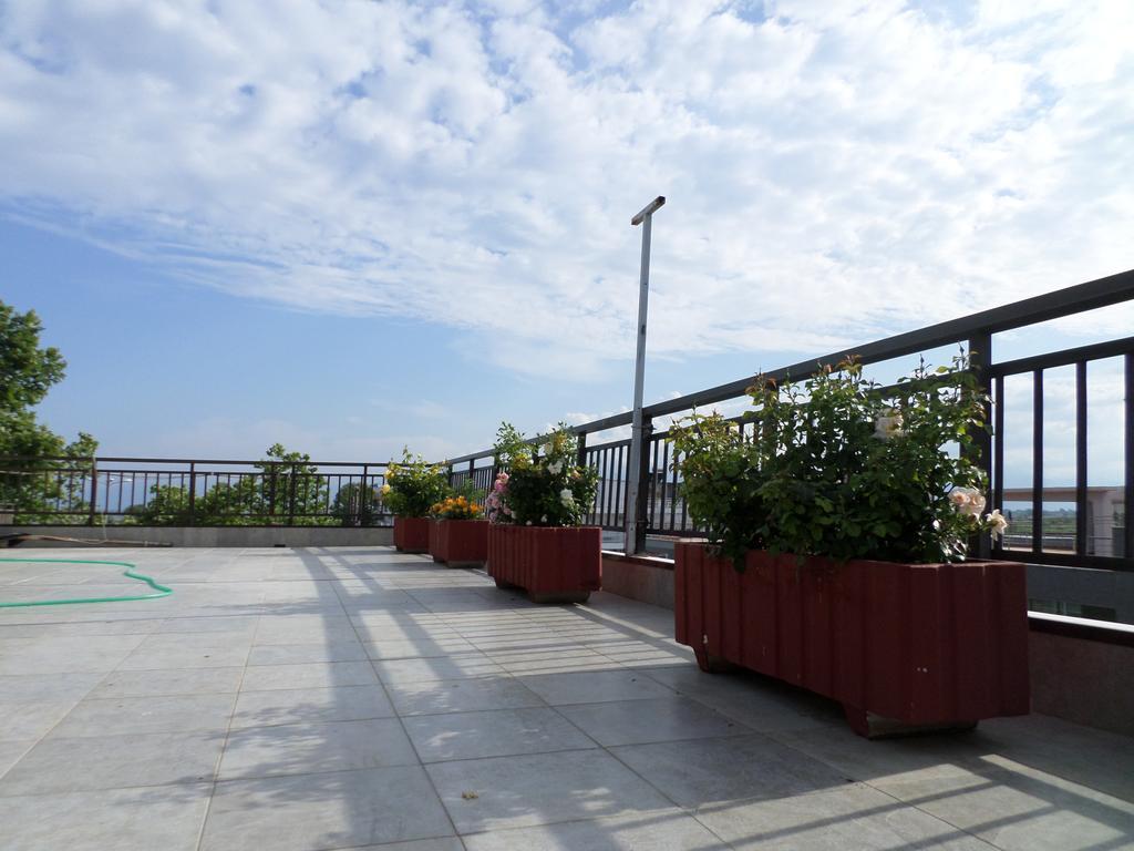 Villa Nikolas Paralia Katerinis Bagian luar foto