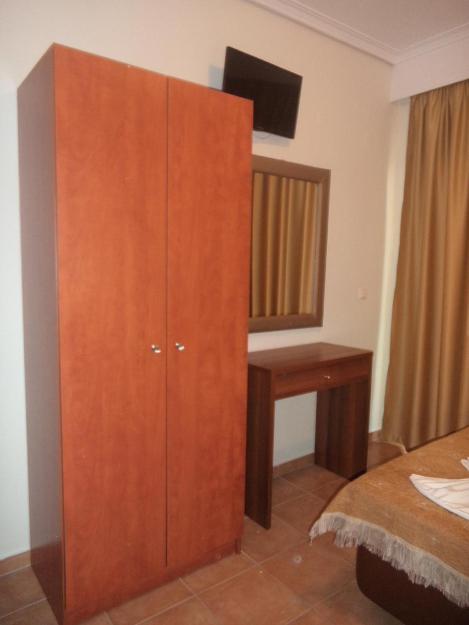 Villa Nikolas Paralia Katerinis Ruang foto